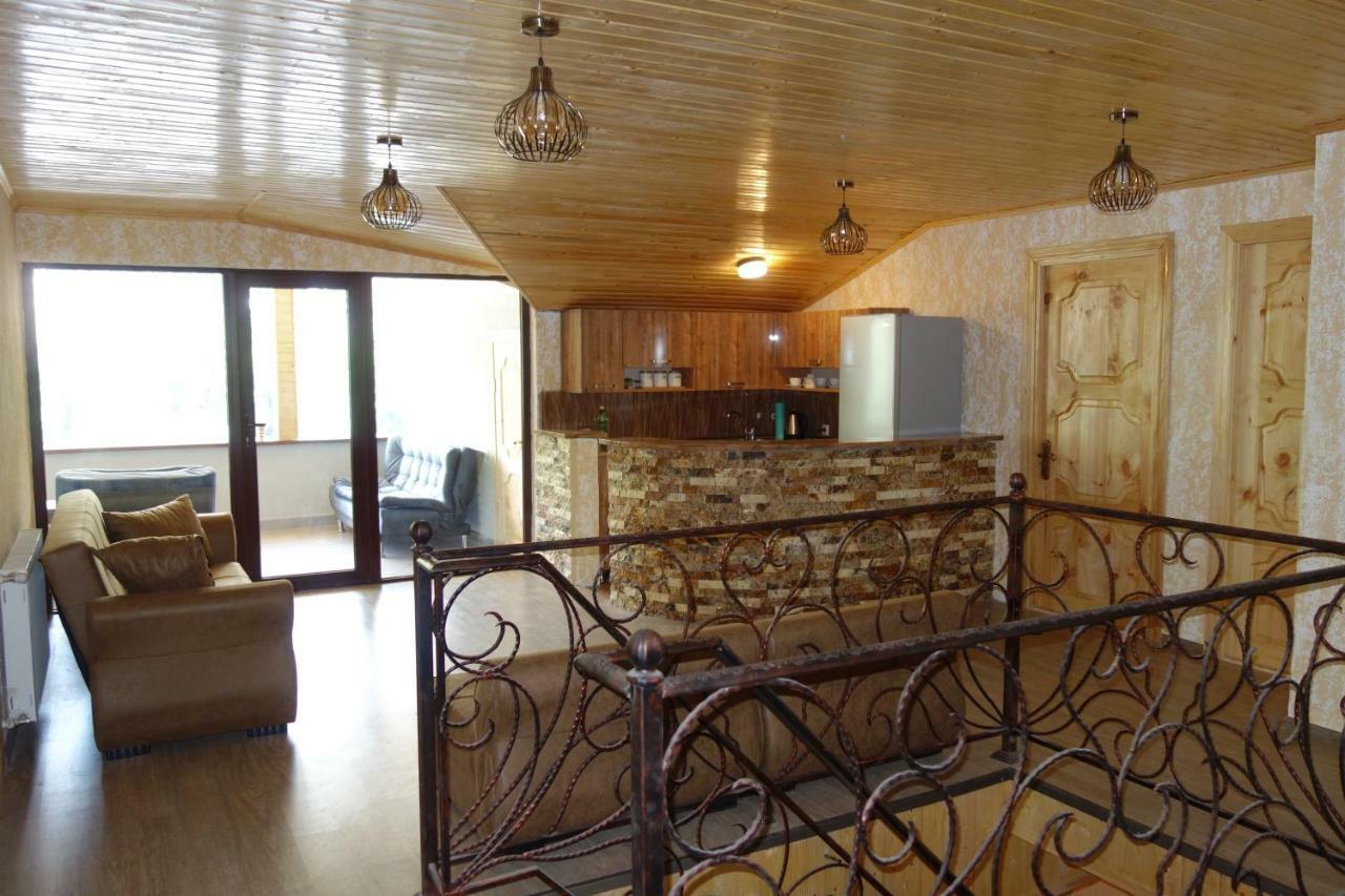 Guest House 26 메스티아 외부 사진