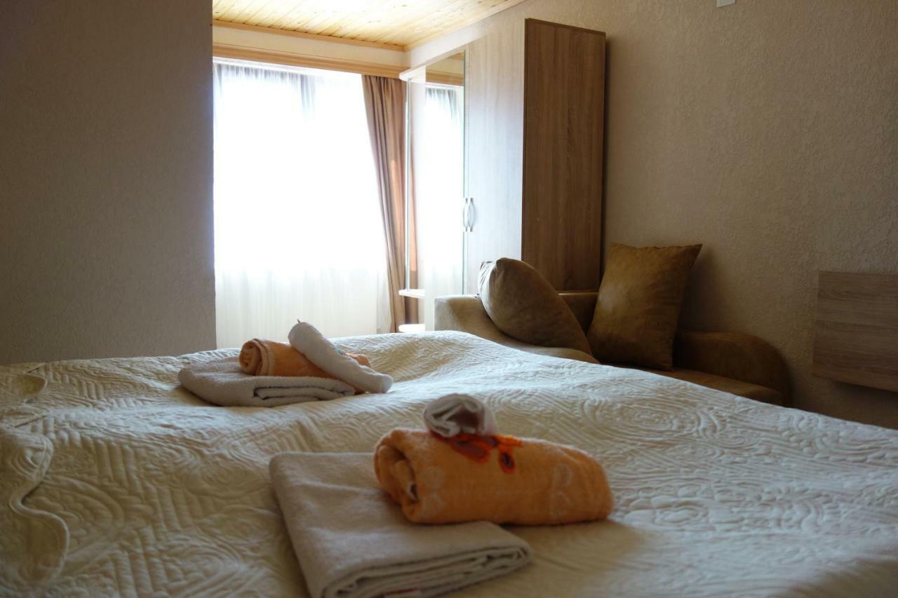 Guest House 26 메스티아 외부 사진